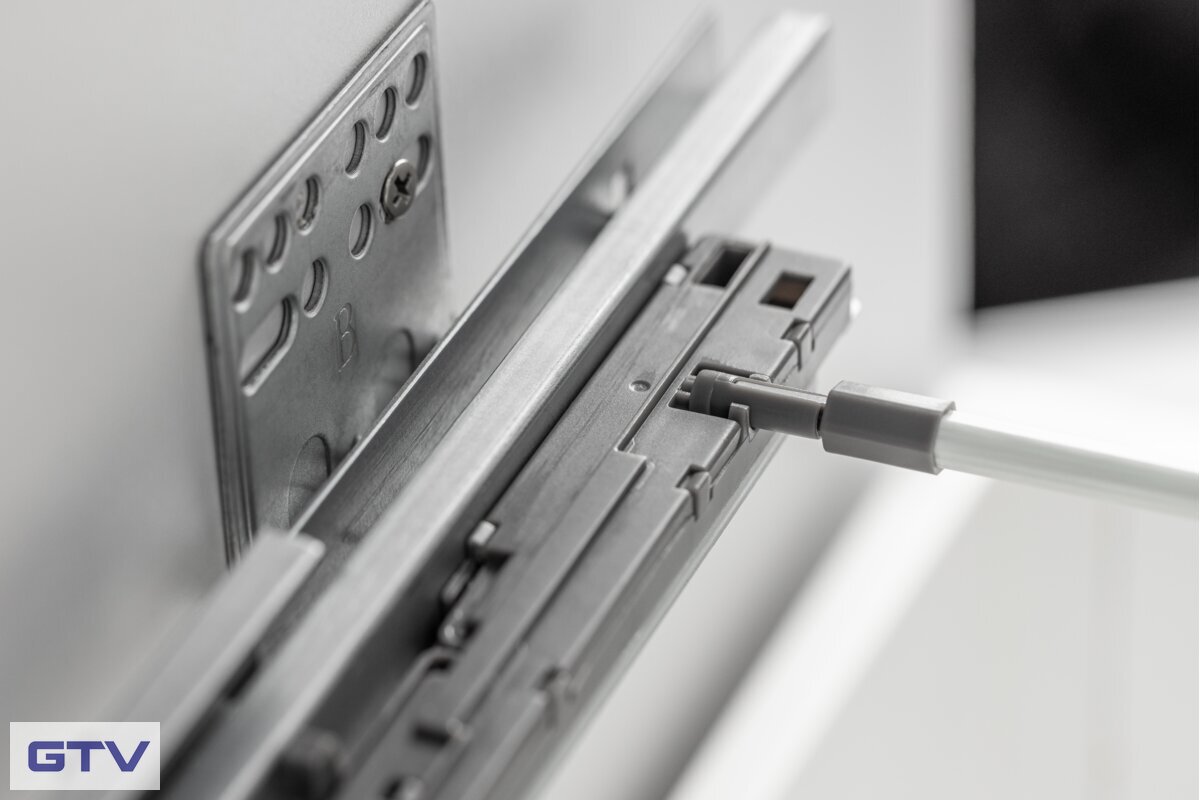 GTV AXISPRO zásuvka na 16tku, výška 168 mm (C), 550 mm, Push-To-Open / Tip-On, biela – Obrázok 12